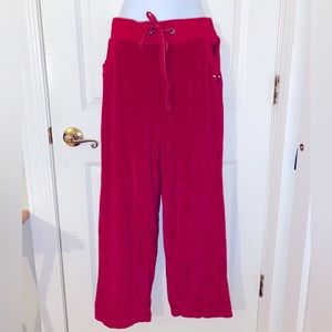 Womens Chicago Bulls drawstring waist velour jogging pants. Pre-owned.